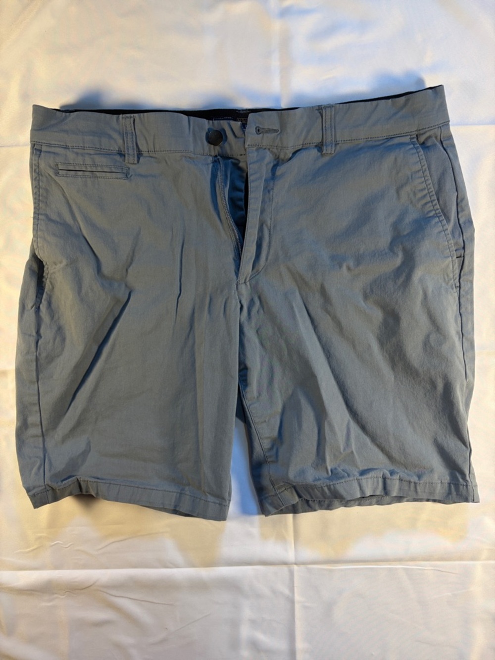Nickel & Iron Men’s Flat-Front Shorts Slate Blue